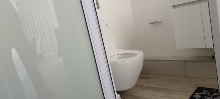 1 Bedroom Property for Sale in Woodstock Western Cape